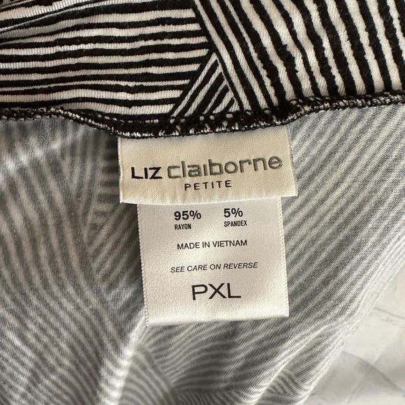 Liz Claiborne Black & White Patterned Maxi Skirt, PXL, Pre-owned - Picture 4 of 5